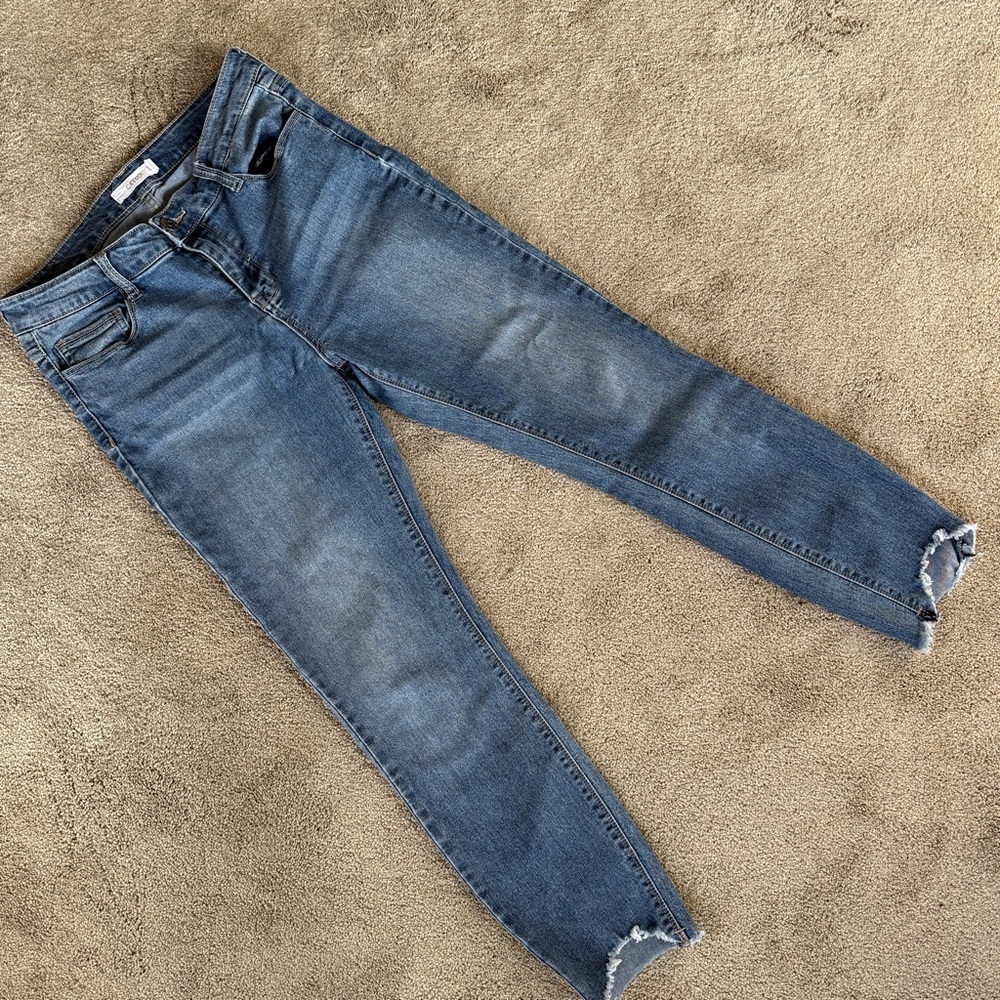 Cello Women's Distressed Blue Skinny Jeans